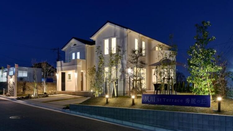 Brand-New Villain Nishinomiya A Premium Residence of Elegance Built in 2022, Hyogo Prefecture