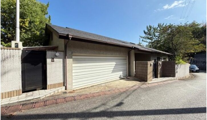 A high-cost luxury house covering an area of ​​over 500 ㎡ in Takarazuka City, Hyogo Prefecture