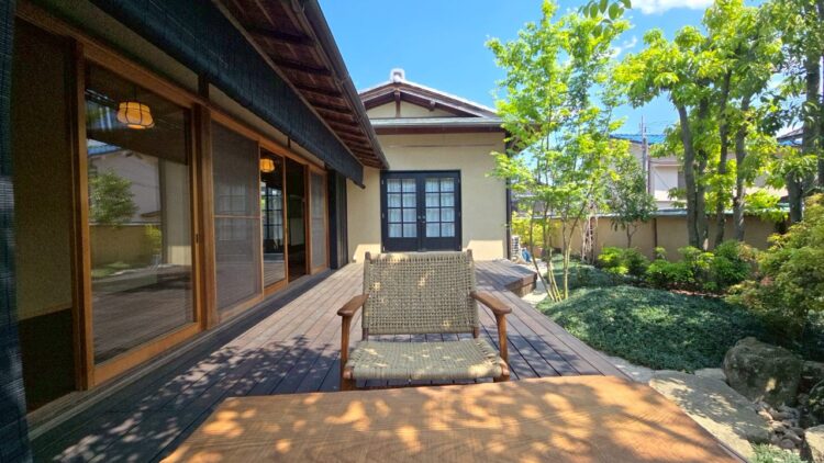 寝屋川市八幡台平屋建て邸宅